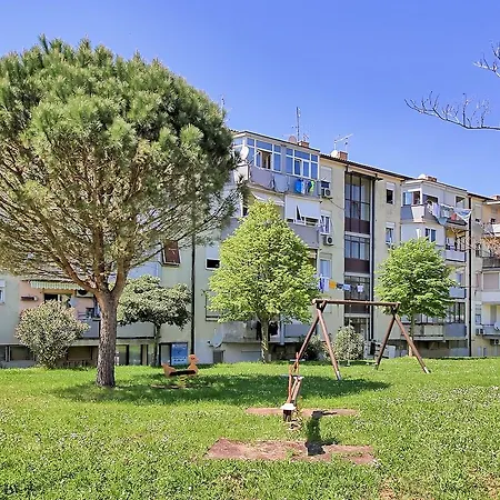 Neva House With Apartament Umag